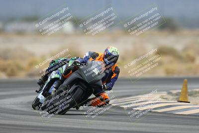 media/Nov-15-2025-Race Pace (Sat) [[8de605a2d8]]/Non Verified Riders (1st 20 Minutes)/Turn 4 (1010am)/